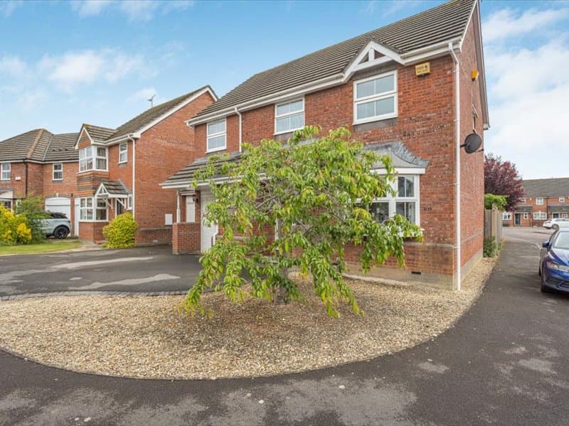 Woodlands Road, Charfield, GL12