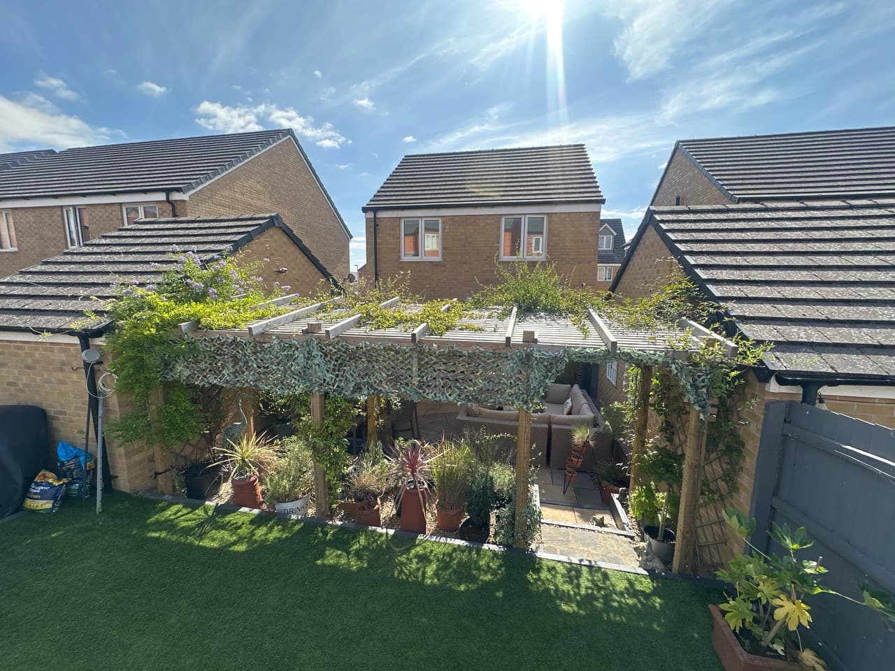 Green Crescent, Desborough, NN14